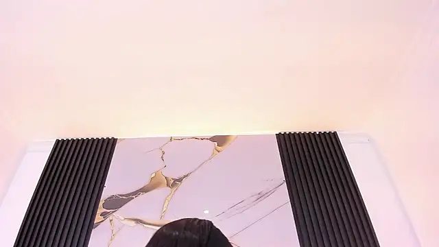 Mia Devereaux167 online show from February 26, 2026, 7:03 pm