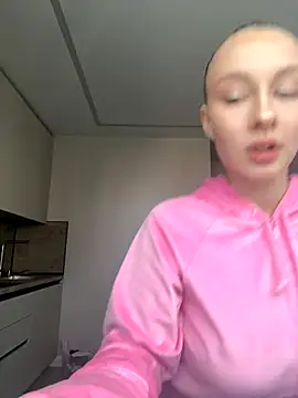 Snapshot of MelissaPinkiss chatting on November 24, 2025, 10:37 am MelissaPinkiss online show from November 24, 2025, 10:37 am