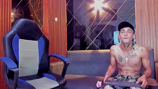 Kevinperlas online show from November 6, 2025, 3:54 am