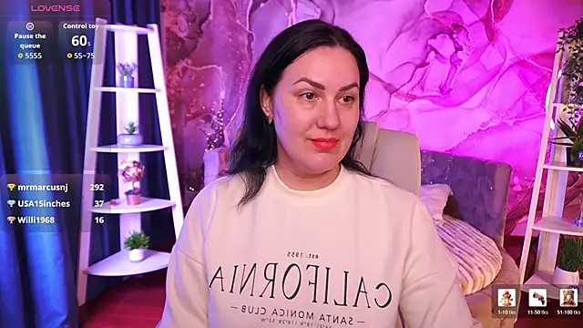 VelvetLuck online show from March 10, 2026, 6:56 pm