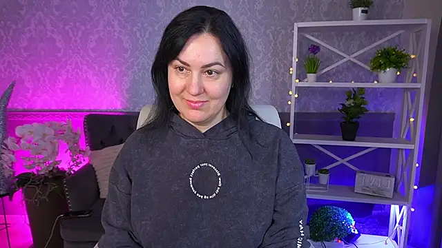 VelvetLuck online show from March 6, 2026, 1:50 pm