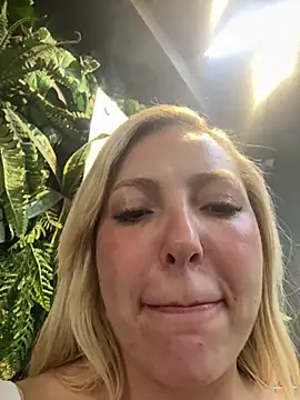 Snapshot of melisboa chatting on July 12, 2026, 1:50 am melisboa online show from July 12, 2026, 1:50 am