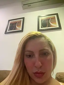Snapshot of melisboa chatting on July 8, 2026, 2:35 am melisboa online show from July 8, 2026, 2:35 am