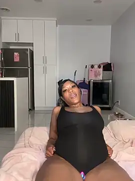 PrincessDreamm online show from February 17, 2026, 11:57 pm