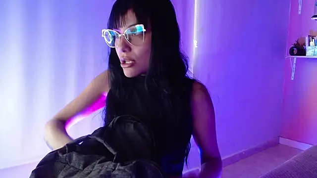 Snapshot of valkiry_ chatting on November 25, 2025, 9:26 pm valkiry online show from November 25, 2025, 9:26 pm