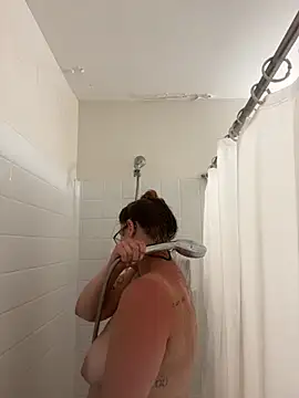 FreakyDreama online show from May 20, 2026, 1:30 pm