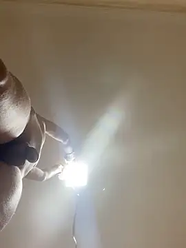 garoto19sex online show from November 13, 2025, 1:20 am