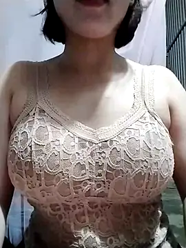 Niramiu online show from April 3, 2026, 3:46 am