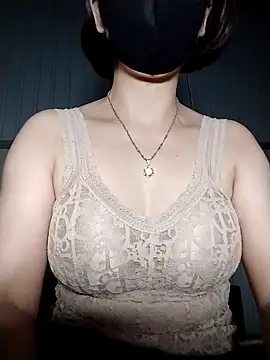 Niramiu online show from November 8, 2025, 12:58 am