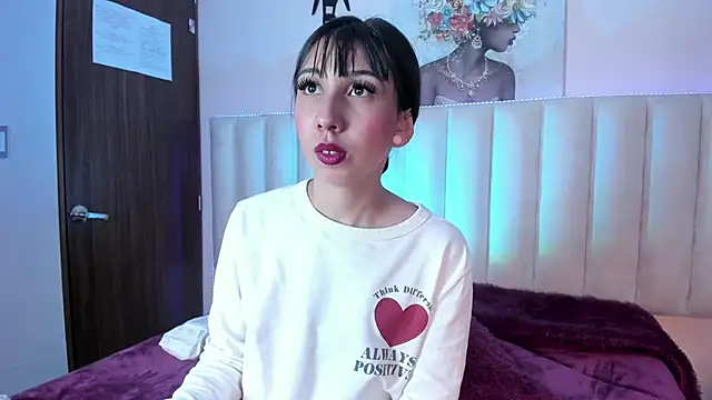 Snapshot of Isabella_Crofts chatting on December 23, 2025, 3:06 am Isabella Crofts online show from December 23, 2025, 3:06 am