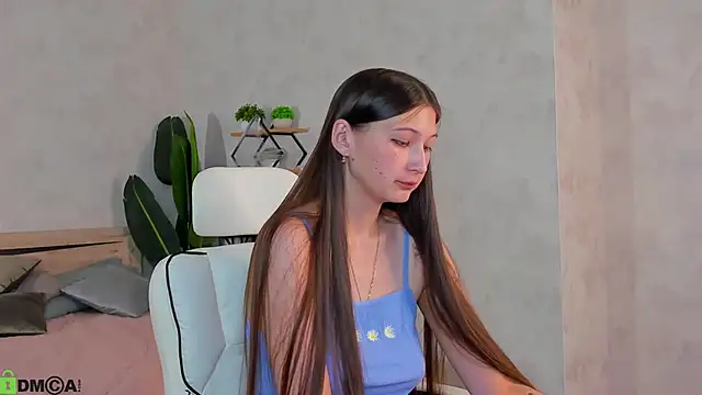 Snapshot of Ella_Burns chatting on November 14, 2025, 8:29 am Ella Burns online show from November 14, 2025, 8:29 am