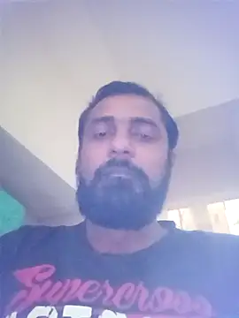 RubyEntity online show from December 5, 2025, 12:37 pm