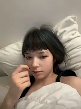 Snapshot of Lissssssa chatting on April 14, 2026, 1:05 pm Lissssssa online show from April 14, 2026, 1:05 pm