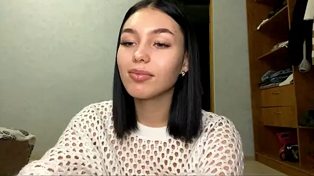 Snapshot of LonnaStehlik chatting on November 6, 2025, 7:07 pm LonnaStehlik online show from November 6, 2025, 7:07 pm