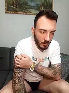 Snapshot of snncdgn chatting on November 28, 2025, 8:20 pm snncdgn online show from November 28, 2025, 8:20 pm