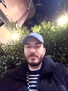 Snapshot of snncdgn chatting on November 14, 2025, 5:49 pm snncdgn online show from November 14, 2025, 5:49 pm