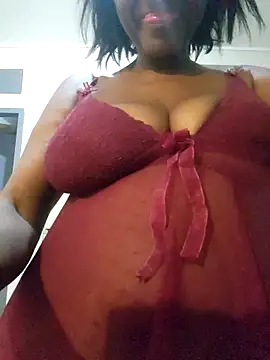 Mommy Sienna online show from February 1, 2026, 8:18 pm