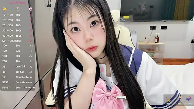 Snapshot of Chayka_21 chatting on November 11, 2025, 8:14 pm Chayka 21 online show from November 11, 2025, 8:14 pm