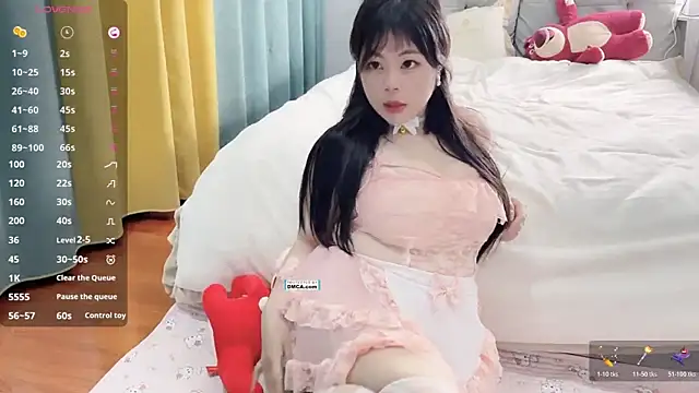 Snapshot of Chayka_21 chatting on November 15, 2025, 11:58 am Chayka 21 online show from November 15, 2025, 11:58 am