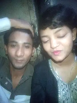 Snapshot of Freakingromance chatting on February 4, 2026, 9:54 pm Freakingromance online show from February 4, 2026, 9:54 pm