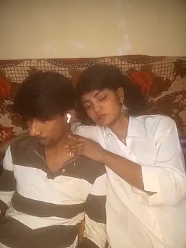 Freakingromance online show from March 4, 2026, 6:26 pm