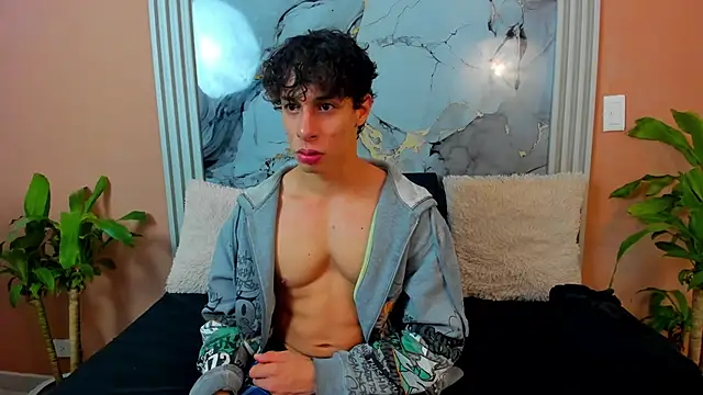 Snapshot of chris_evans27 chatting on November 14, 2025, 4:27 am chris evans27 online show from November 14, 2025, 4:27 am