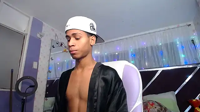 Santy bigcock 01 online show from June 25, 2026, 4:01 pm