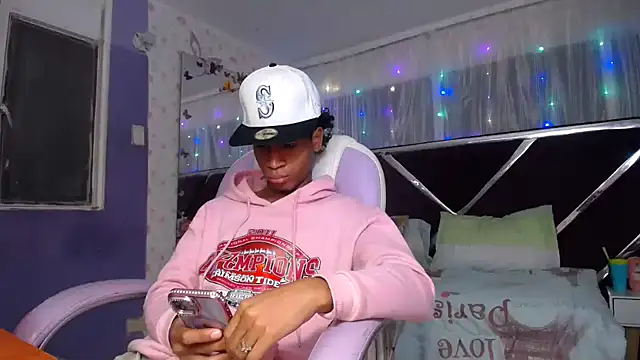 Santy bigcock 01 online show from May 5, 2026, 11:57 am