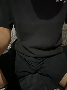 Snapshot of ilim111 chatting on November 8, 2025, 1:58 pm ilim111 online show from November 8, 2025, 1:58 pm