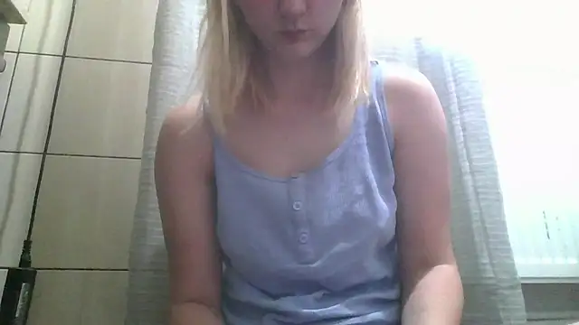 Snapshot of dirty_sasha00 chatting on June 17, 2026, 2:44 am dirty sasha00 online show from June 17, 2026, 2:44 am