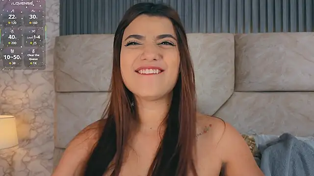 violett fowlerxx online show from December 19, 2025, 4:16 am