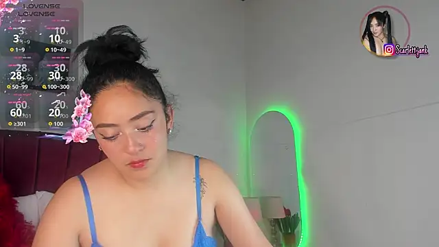 Scarlett Jank online show from April 10, 2026, 6:15 pm