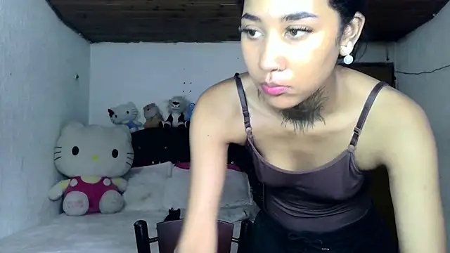 Snapshot of lyam_ebony_ chatting on April 3, 2026, 8:59 pm lyam ebony online show from April 3, 2026, 8:59 pm