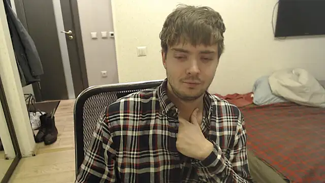 Snapshot of lucky_swimmer chatting on November 27, 2025, 3:45 pm lucky swimmer online show from November 27, 2025, 3:45 pm