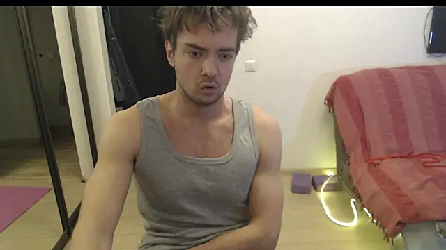 Snapshot of lucky_swimmer chatting on December 2, 2025, 3:52 am lucky swimmer online show from December 2, 2025, 3:52 am