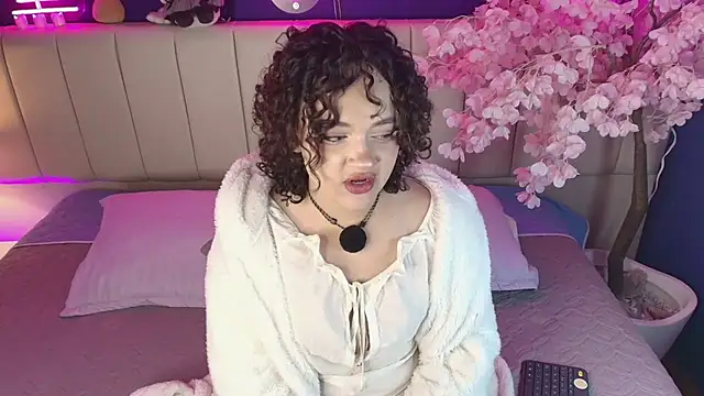 Snapshot of _sarahRose chatting on April 15, 2026, 3:45 am sarahRose online show from April 15, 2026, 3:45 am