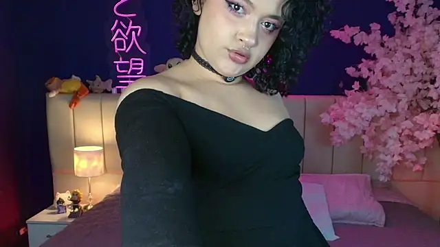 Snapshot of _sarahRose chatting on May 23, 2026, 4:22 am sarahRose online show from May 23, 2026, 4:22 am