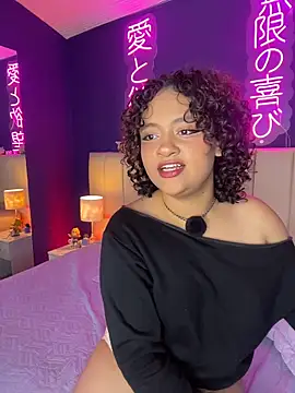 Snapshot of _sarahRose chatting on March 24, 2026, 4:01 am sarahRose online show from March 24, 2026, 4:01 am