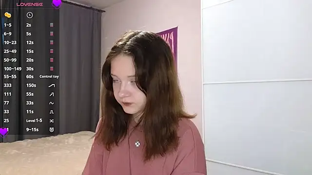 Snapshot of AlissaGerardo chatting on April 23, 2026, 1:24 pm AlissaGerardo online show from April 23, 2026, 1:24 pm
