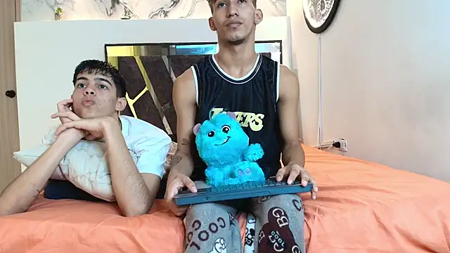 IMPERIO ROMANO online show from November 17, 2025, 7:18 pm