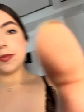 Snapshot of Koralyn_44 chatting on November 6, 2025, 9:30 pm Koralyn 44 online show from November 6, 2025, 9:30 pm