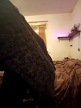 Snapshot of MacabretteAndMalaky chatting on March 19, 2026, 3:12 pm MacabretteAndMalaky online show from March 19, 2026, 3:12 pm