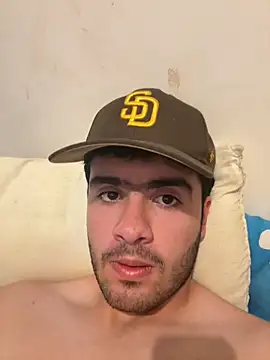 Snapshot of Leoncitooo987 chatting on November 27, 2025, 9:59 pm Leoncitooo987 online show from November 27, 2025, 9:59 pm