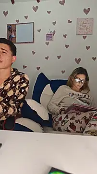 Snapshot of minervaystiven chatting on March 18, 2026, 5:43 am minervaystiven online show from March 18, 2026, 5:43 am