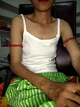 Isha kumari 69 online show from April 19, 2026, 4:19 pm