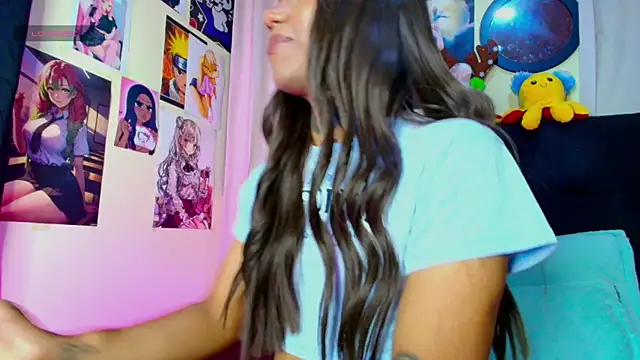 Snapshot of Ashley_21 chatting on March 2, 2026, 5:08 am Ashley 21 online show from March 2, 2026, 5:08 am