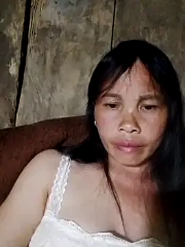 Snapshot of Ana_hoa chatting on April 4, 2026, 1:39 pm Ana hoa online show from April 4, 2026, 1:39 pm