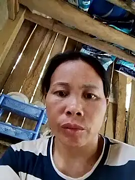 Snapshot of Ana_hoa chatting on April 11, 2026, 7:45 am Ana hoa online show from April 11, 2026, 7:45 am