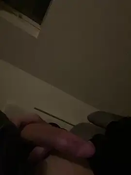 TeenNPlay online show from February 9, 2026, 1:25 am