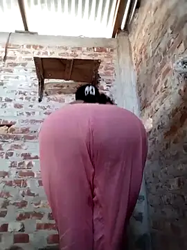 Snapshot of Fast_lady chatting on December 18, 2025, 3:11 am Fast lady online show from December 18, 2025, 3:11 am